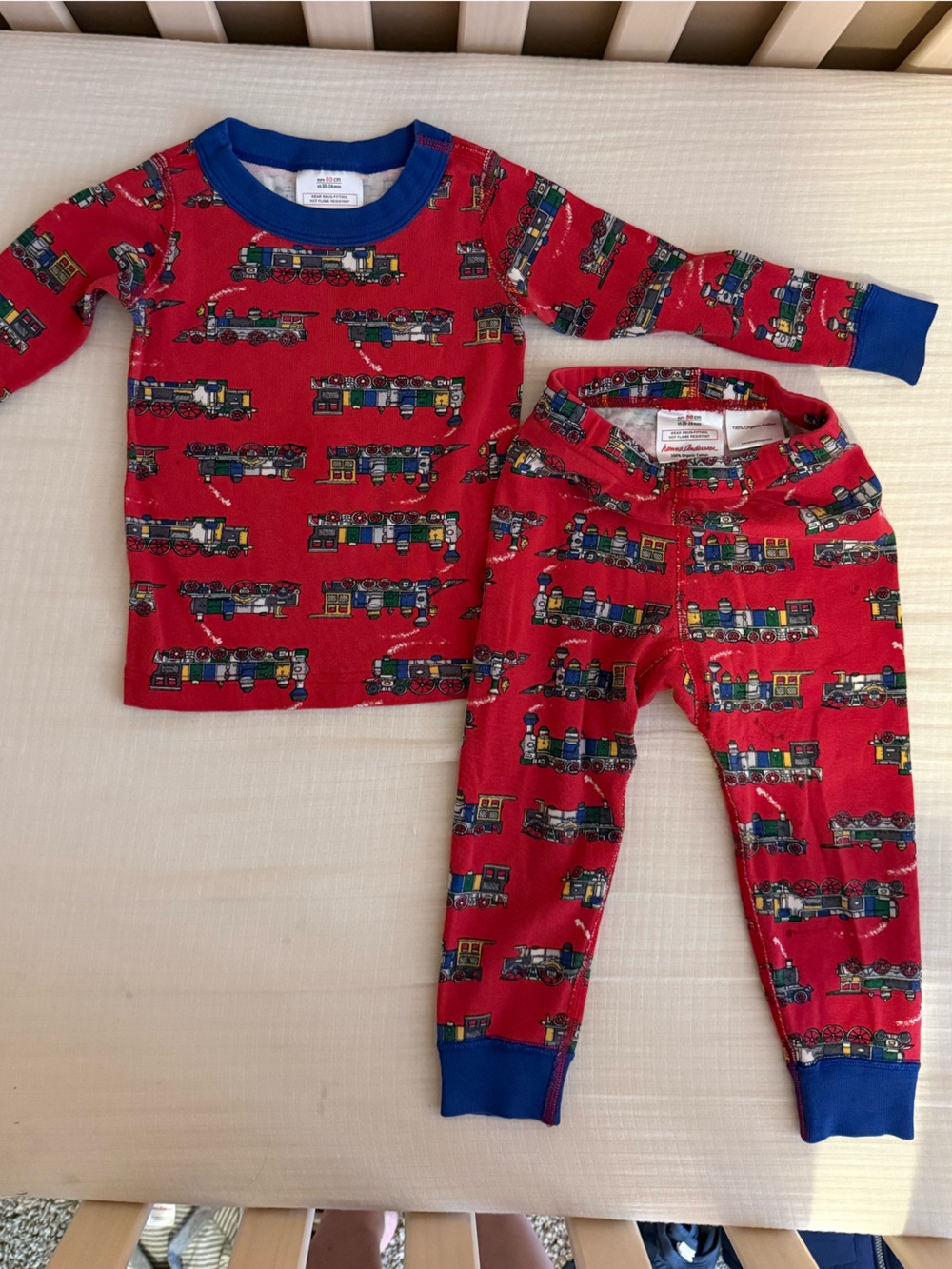 Hanna Andersson PJs- Red Train Print 2 piece Pajama Set - 18-24 mo- 80 cm- GUC
